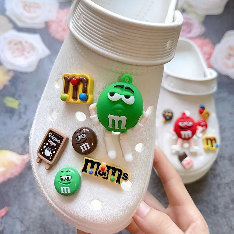 Whole Set Hot Sale DIY Hole Shoes Charms for Cute Cartoon Handmade Charms Designer Quality Garden Shoe Decoration Girl Gift