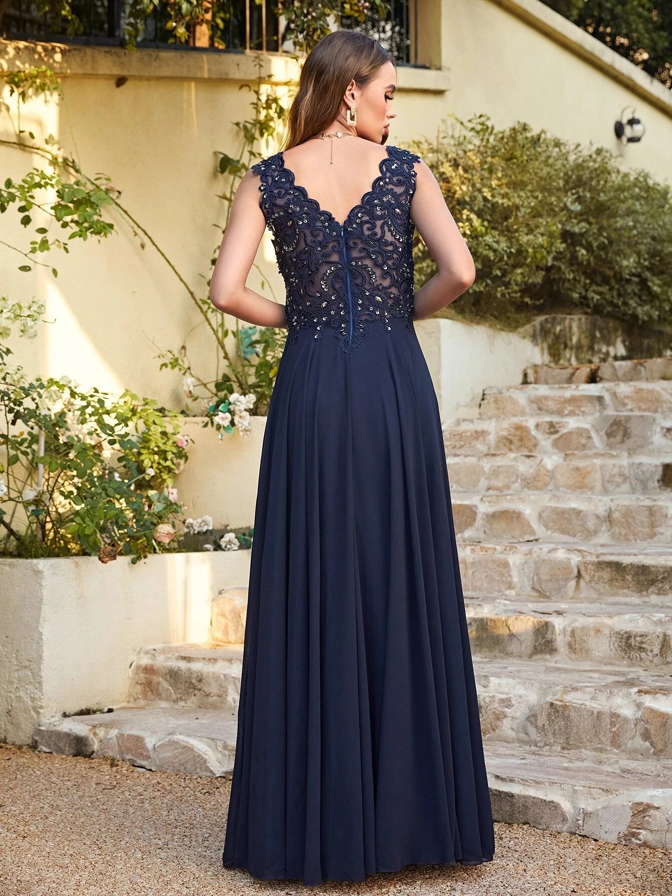 BABYONLINE Halter Neckline Lace Pearls Bodice Bridesmaid Dress Long Floor-length Skirt Chiffon Sexy Open Back Wedding Clothes