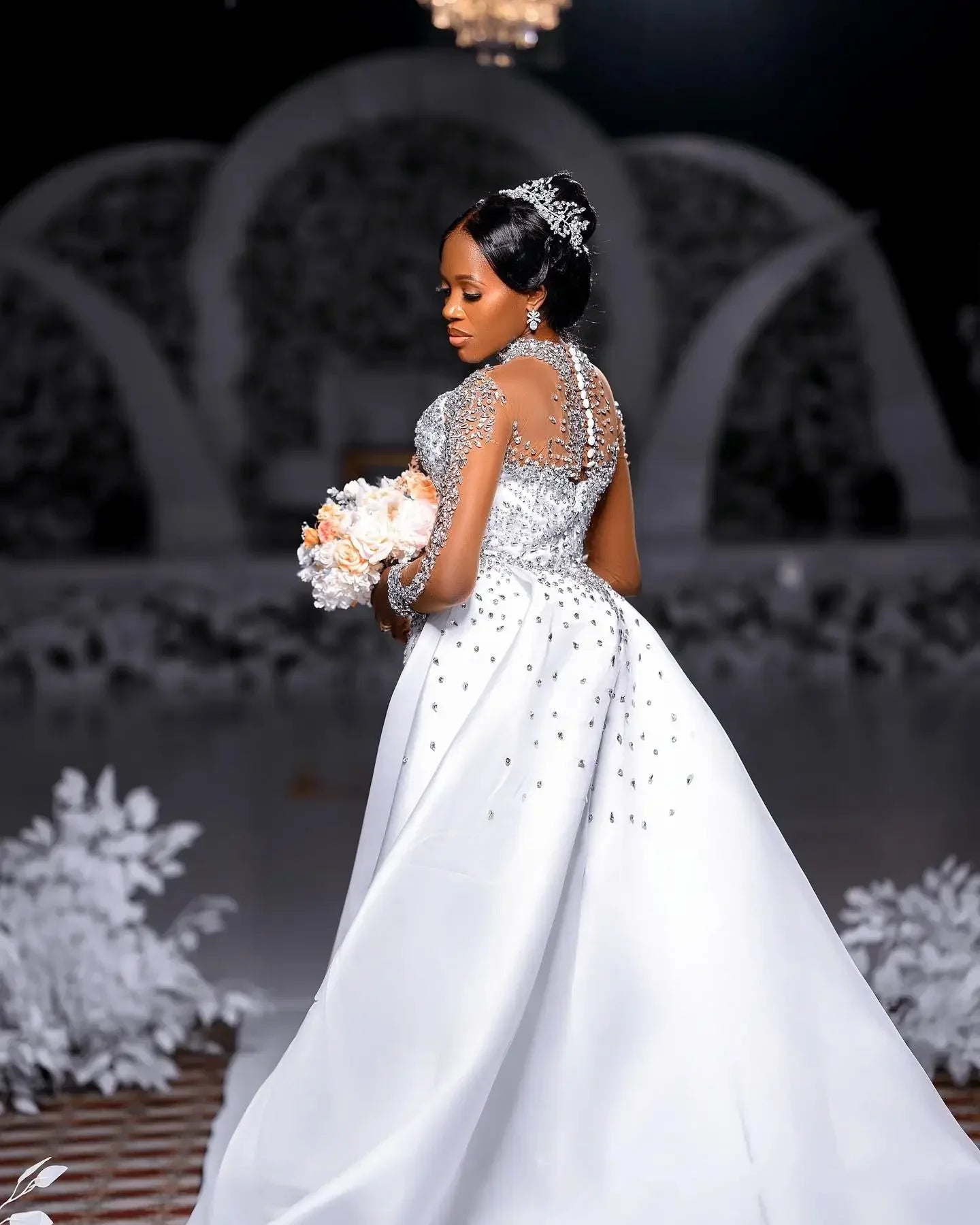 Customized Spark Heavy Crystals Beads Mermaid Wedding Dress with Removable Satin Skirt Full Sleeves Button Back Bridal Gown Robe