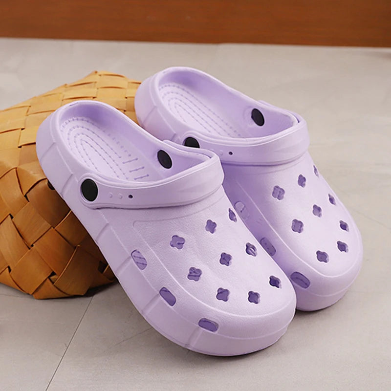 Summer New Women Slippers Sandals Men's Outdoor Casual Shoes Beach Slippers Soft Platform Cartoon Garden Shoes Clogs Slippers