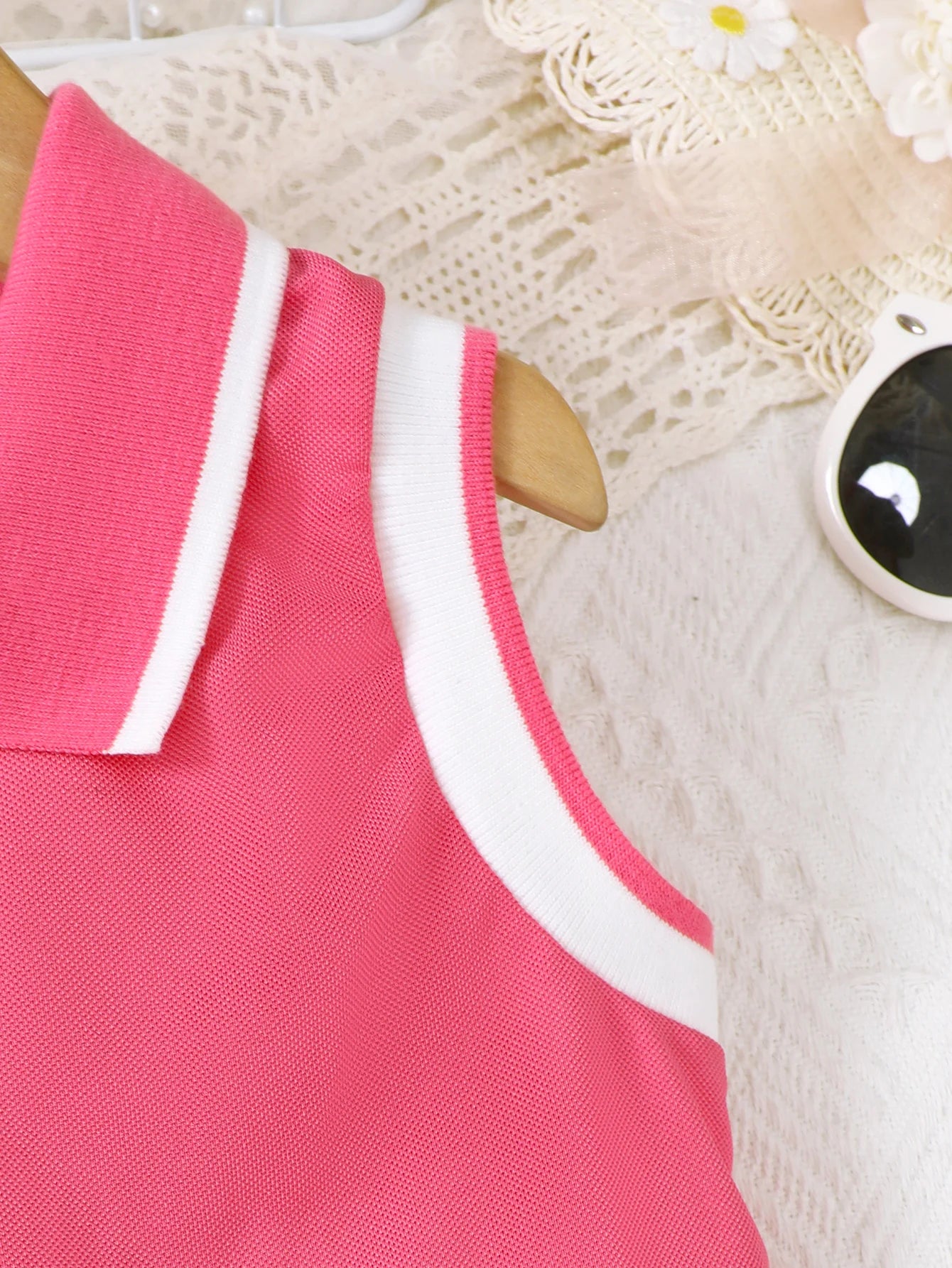 Girls' fashion college style sleeveless dress, cute, casual, comfortable, versatile, suitable for going out in spring and summer
