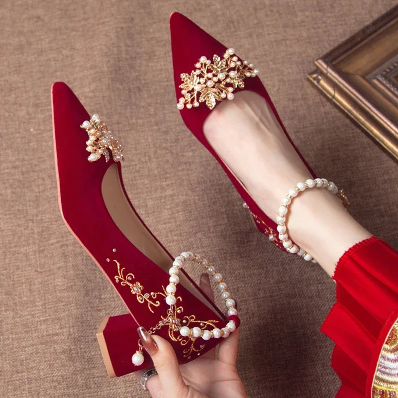 Wedding Shoes Female Footwear Bride Dress New Flower High Flat Floral Pumps Shoes Woman Flats Dress Wedding New Floral Pumps