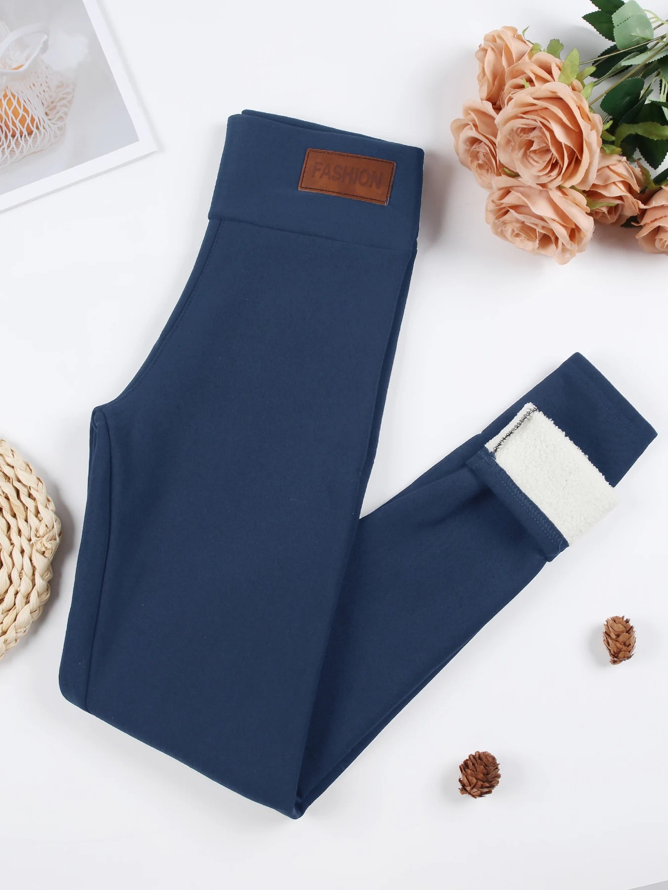Winter Women Leather Leggings Fleece Lined Velvet Keep Warm Pants High Waist Leggings Women Solid Comfortable Stretchy Thermal