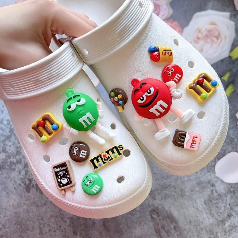 Whole Set Hot Sale DIY Hole Shoes Charms for Cute Cartoon Handmade Charms Designer Quality Garden Shoe Decoration Girl Gift