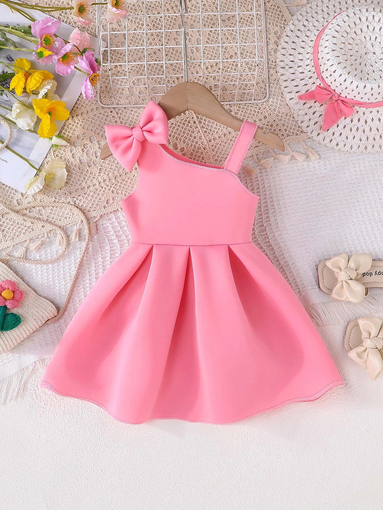 legant Girl's One - Shoulder Dress, Bow - adorned on One Side, Puffy Pleated Skirt