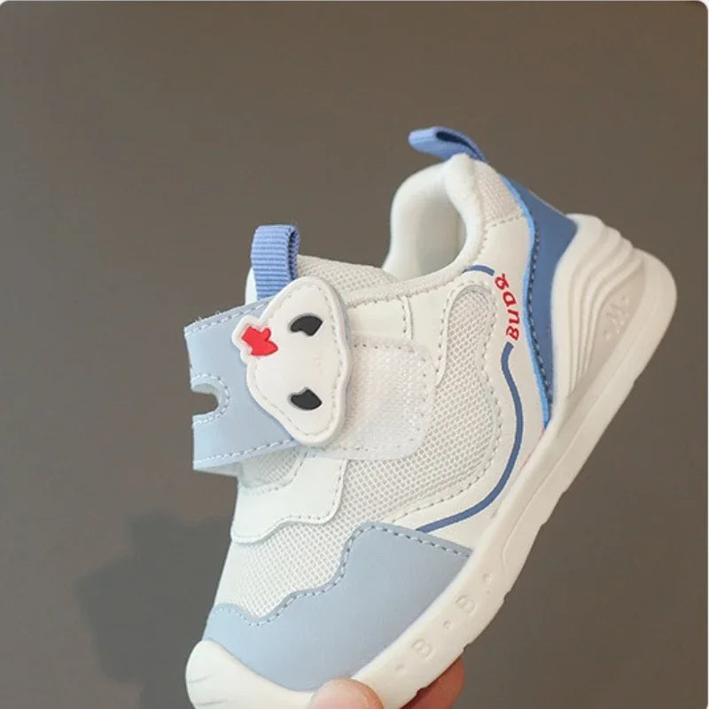 Baby walking shoes 2025 winter and winter new fashionable sports shoes trend soft sole comfortable Velcro cute and versatile