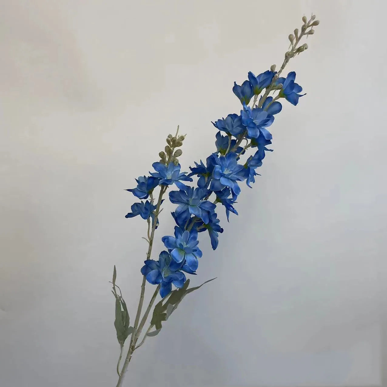 YeeNanee 6pcs Blue Delphinium Artificial Flowers Long Stem Larkspur for Wedding Centerpieces Floral Arrangements Home Vase Decor