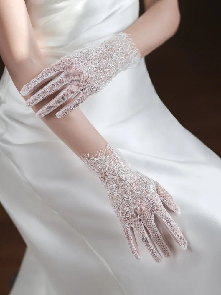 Long Bridal Gloves Vintage Flower Pearls Wristband Wedding Glove For Women Girl Party Evening Dress Jewelry Bride Accessories