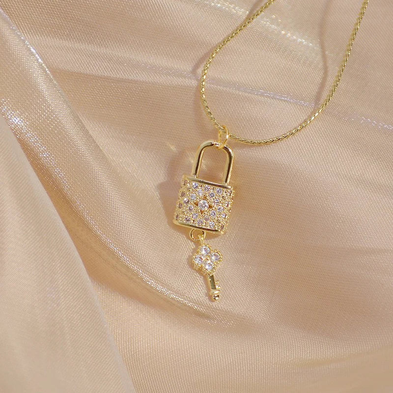 JUWANG Classic Retro Metal Luxury Rhinestone Super Shine Zircon Angle Wing Necklace For Women Sexy Stainless Steel Pendant 2023