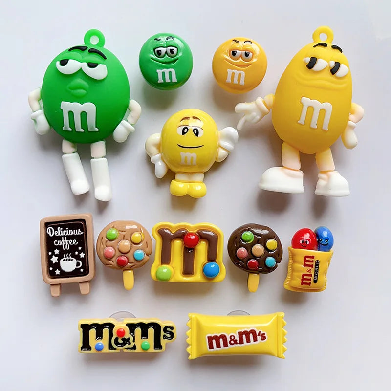 Whole Set Hot Sale DIY Hole Shoes Charms for Cute Cartoon Handmade Charms Designer Quality Garden Shoe Decoration Girl Gift