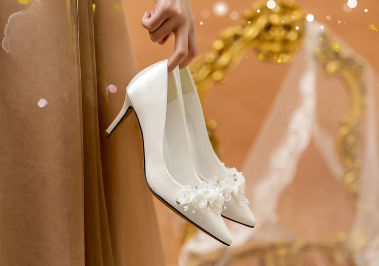 Wedding Shoes Women's 2024 Main Wedding Dress White High Heels Burgundy Xiuhe Bridal Shoes Mid Heel Plus Size Single Shoes