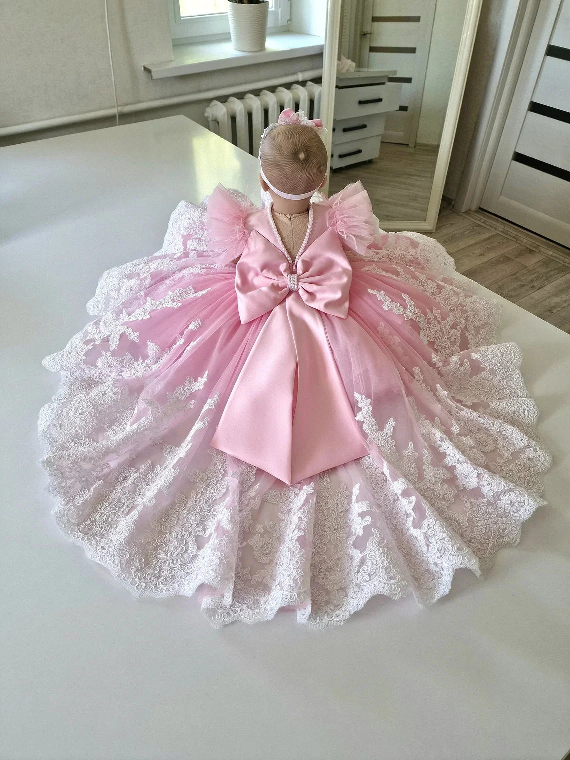 White Lace Baby Toddler Christening Dresses Kids Newborn Party Feather Pearls First Communion Wedding Prom Baptism Outfits