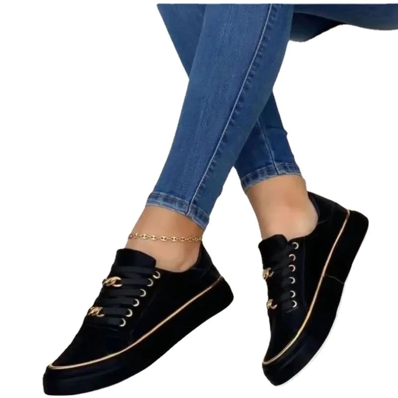 Women Comfortable Lace-up Vulcanized Shoes Low-top Round Toe Casual Shoes Thick Bottom Chain Shoes Lace-up Walking Shoe 2024