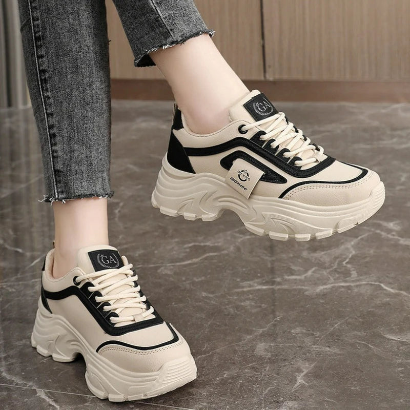 Women Sneakers Leather Height-Increasing Shoes Fashion Lace-up Casual Shoe Outdoor Vulcanized Shoe Designer Platform Women Shoes
