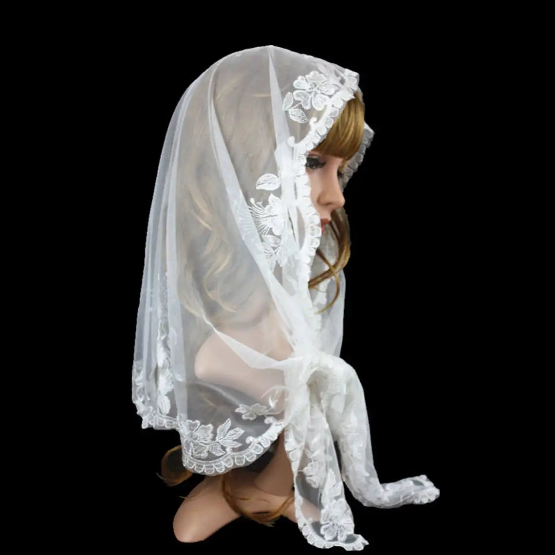 Large Size Half Moon Classic Spanish Style Lace Mantilla Women Head Covering Lace Catholic Veil
