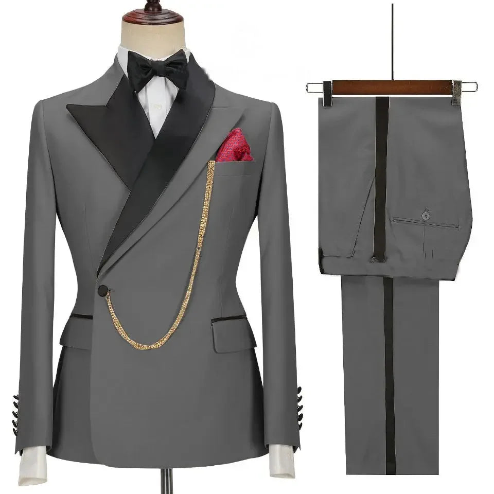 2024 Custom Made Black Groom Tuxedo Peaked Lapel Double Breasted Men Suit Prom Wedding Party Men Suits Costume ( Jacket+Pants)