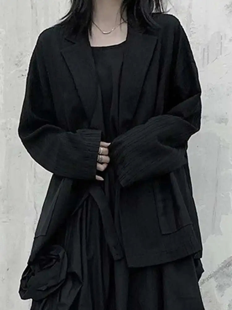 EAM Gray Spliced Pleated Personality Blazer Women New Lapel Long Sleeve Loose Fit Jacket Fashion Tide Spring Autumn 2025 30A1252