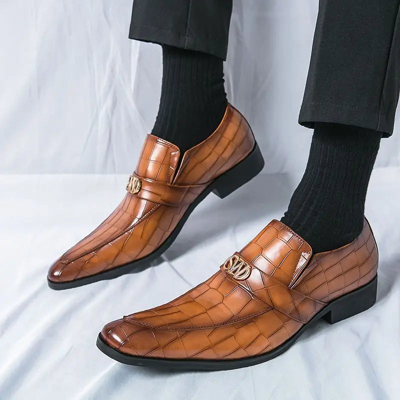 Fashion Italian Plus Size Men Dress Shoes Retro Genuine Leather Crocodile Grain Party Wedding Slippers Shoes Men