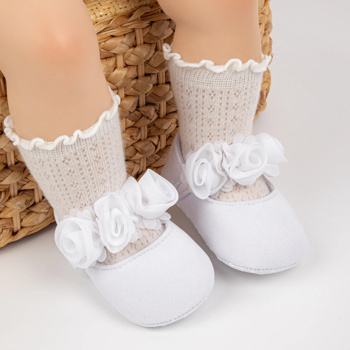KIDSUN Cotton Sole Anti-slip Baby Shoes Moccasin Cute Flower Princess Girls Shoes Newborn Toddler First Walker Crib Shoes 0-18m
