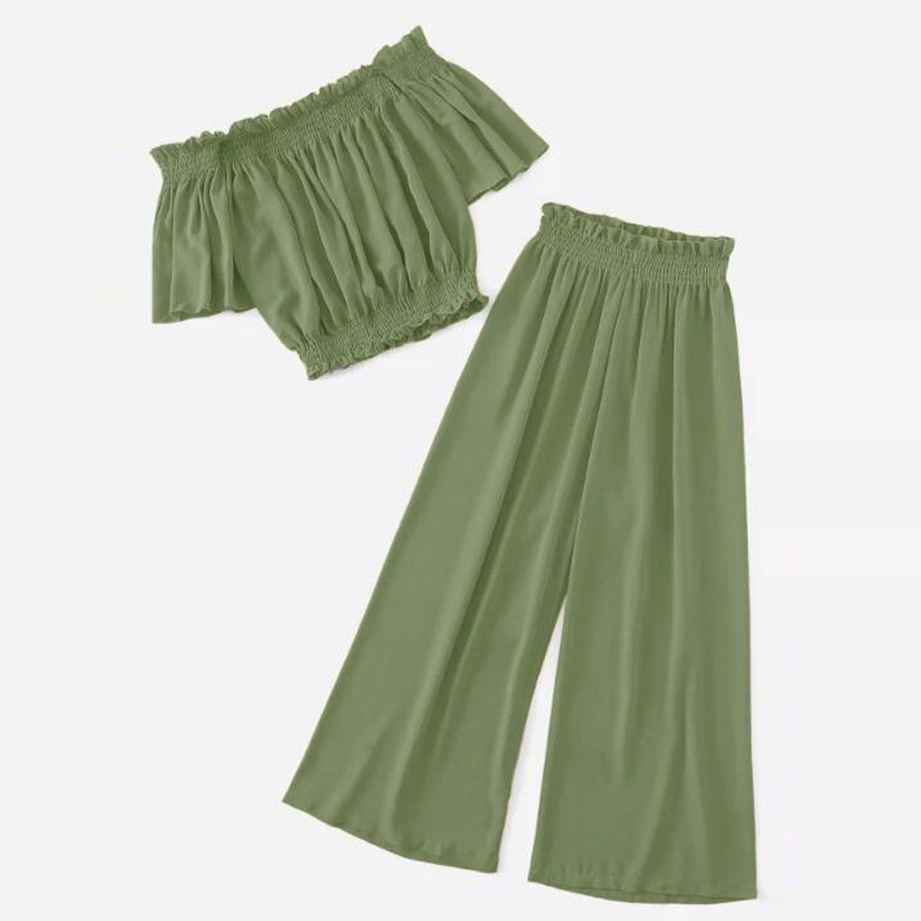 Women's suit with loose top