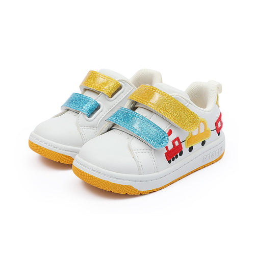 Boys shoes