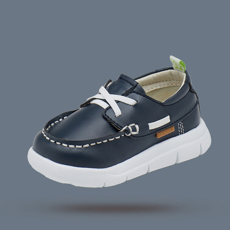 Boys shoes