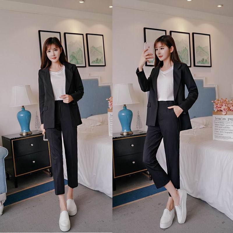Women's Suits