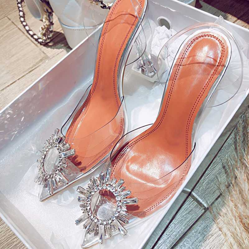 Women shoes