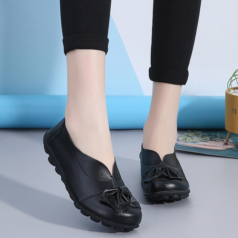 Cowhide Flower Mother Shoes Flat
