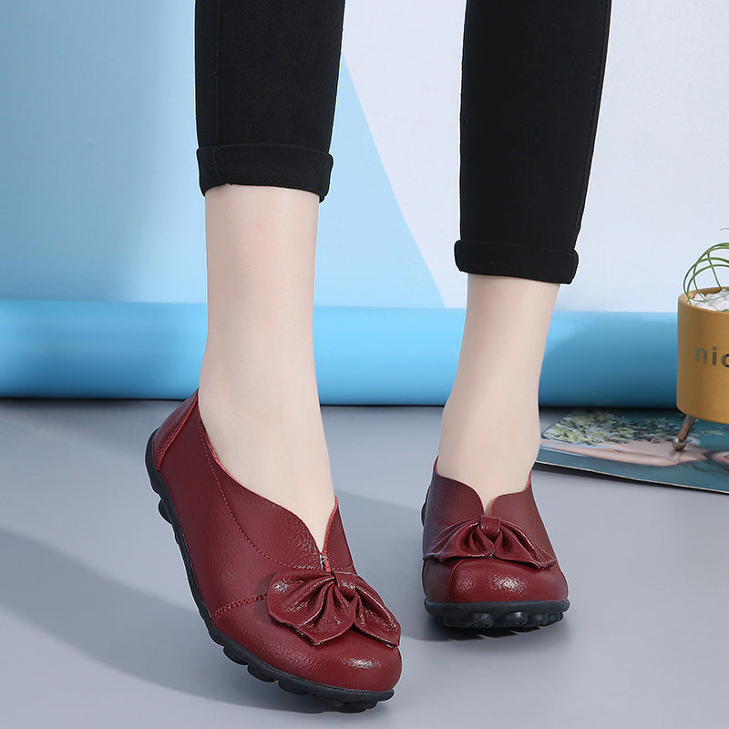 Cowhide Flower Mother Shoes Flat