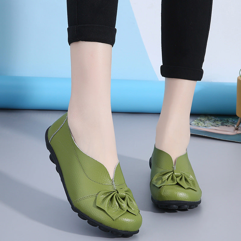 Cowhide Flower Mother Shoes Flat
