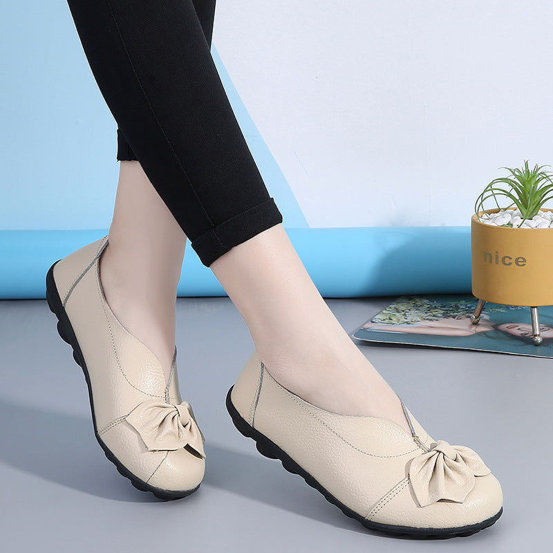 Cowhide Flower Mother Shoes Flat