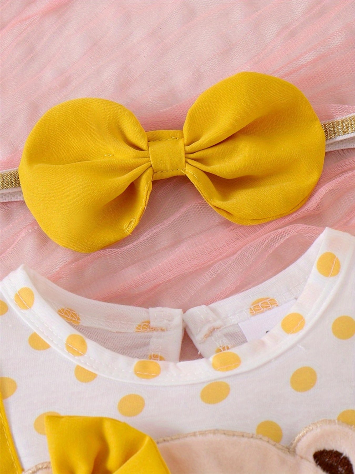 0- Cute Little Girl Summer Set Bear Embroidered Hoodie with Bow Headband and Short Sleeve jumpsuit, for Outdoor