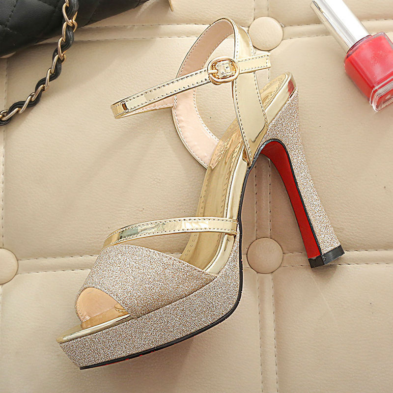 Women shoes