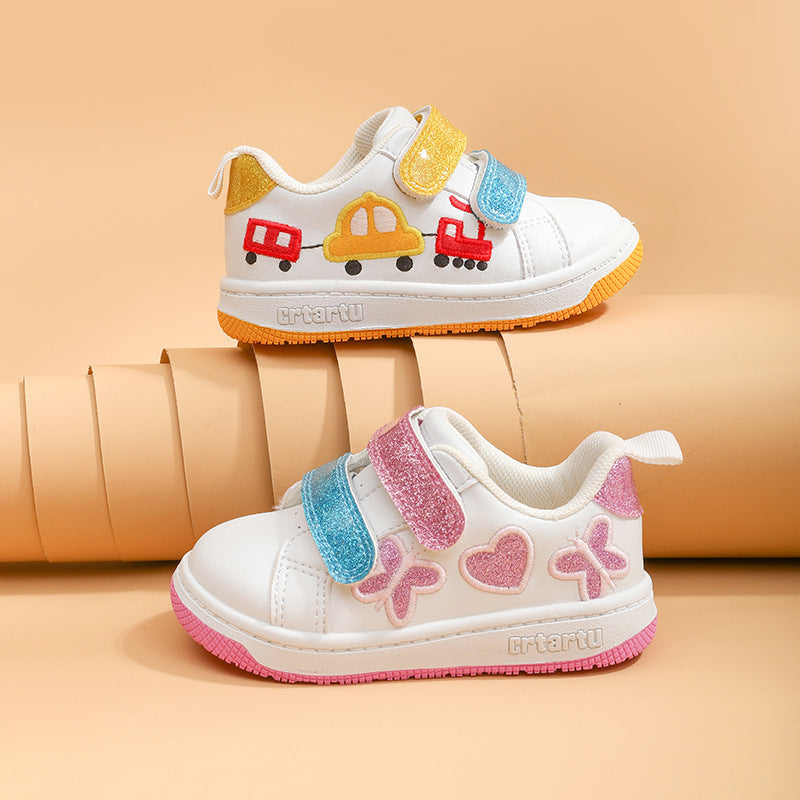Boys shoes