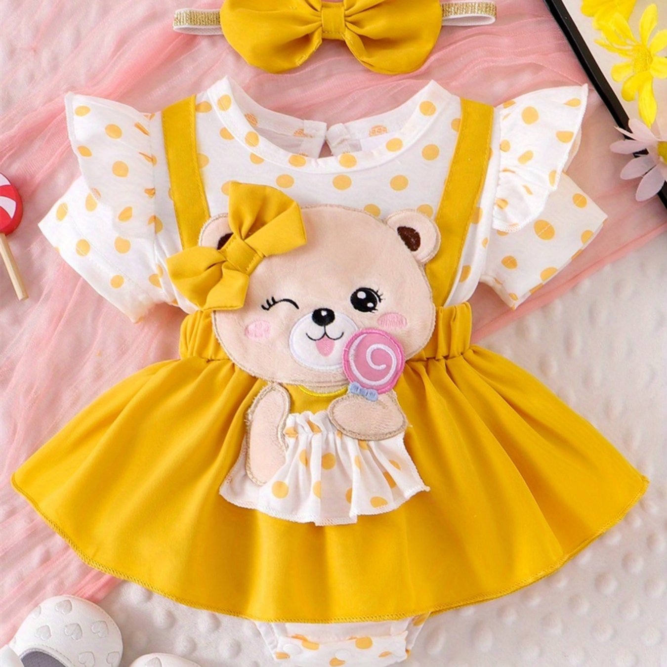 0- Cute Little Girl Summer Set Bear Embroidered Hoodie with Bow Headband and Short Sleeve jumpsuit, for Outdoor