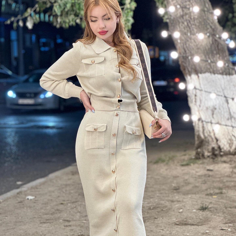 ELEGANT WONEN SUIT