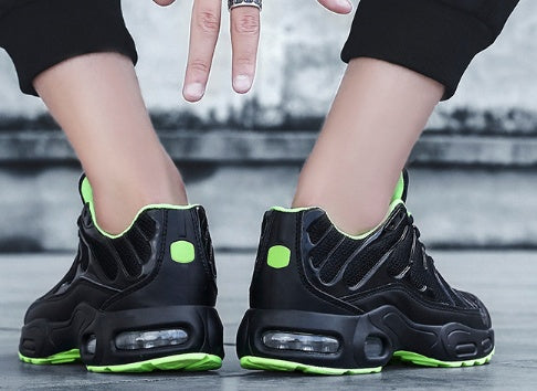 New men's casual breathable light sports shoes