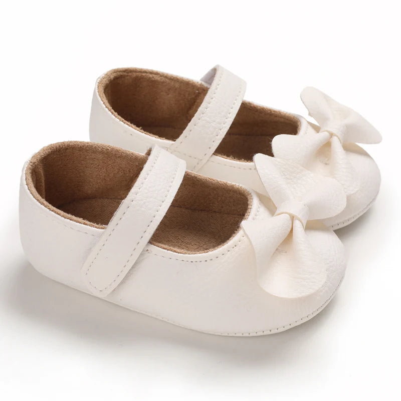 Cute White Lace Baby Girl Princess shoes  Baby Moccasins Moccs Shoes Bow Fringe Rubber Soled Non-slip Footwear Crib Shoes