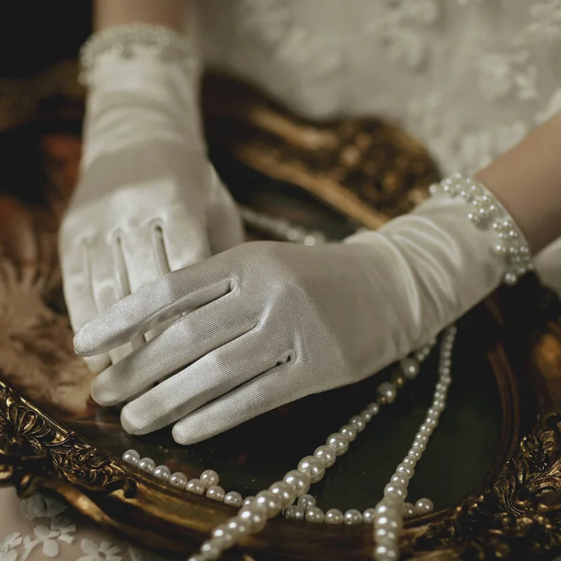 Bride Wedding gloves Beaded Pearls