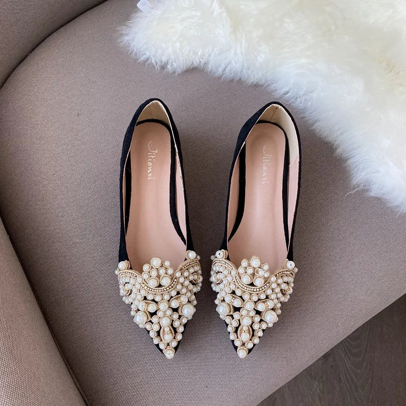 New Crown Pearl Flats Women Wedding Shoes Pointed Toe Female Dress Moccasins Low Pearl Heel Ladies Fashion Luxury Style 43