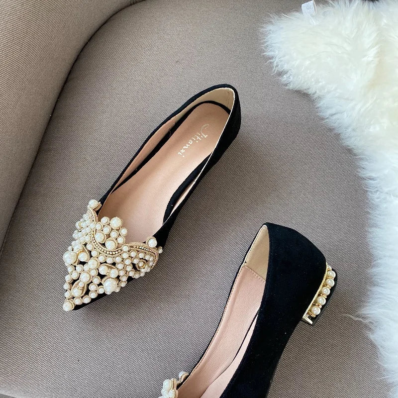 New Crown Pearl Flats Women Wedding Shoes Pointed Toe Female Dress Moccasins Low Pearl Heel Ladies Fashion Luxury Style 43