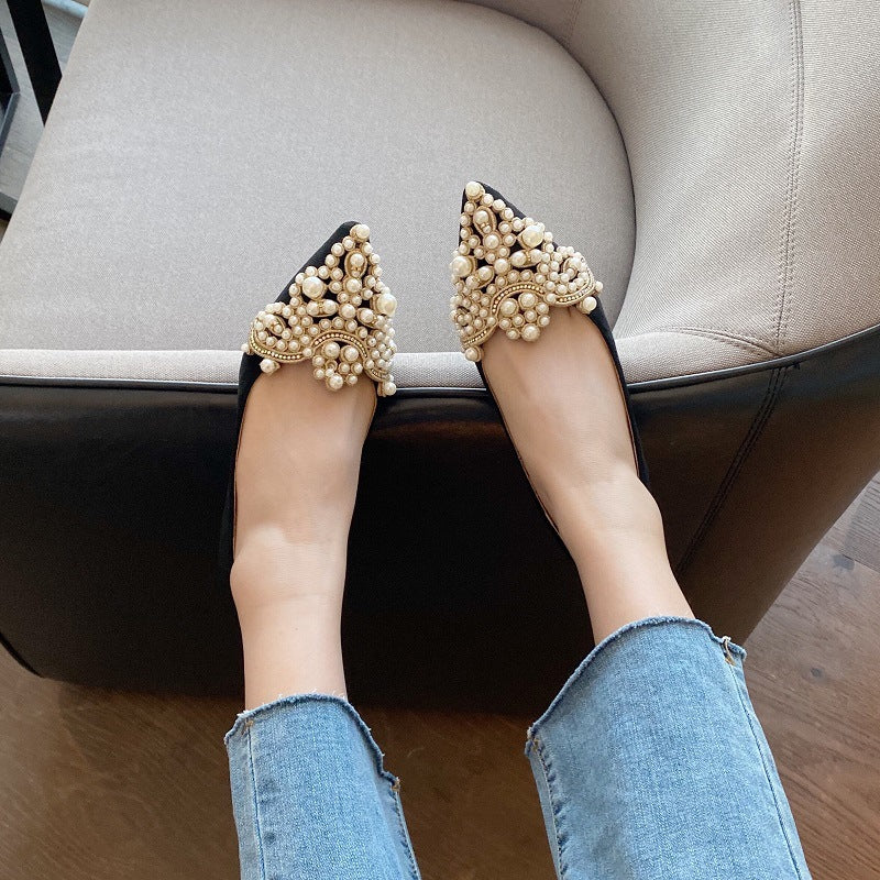 New Crown Pearl Flats Women Wedding Shoes Pointed Toe Female Dress Moccasins Low Pearl Heel Ladies Fashion Luxury Style 43
