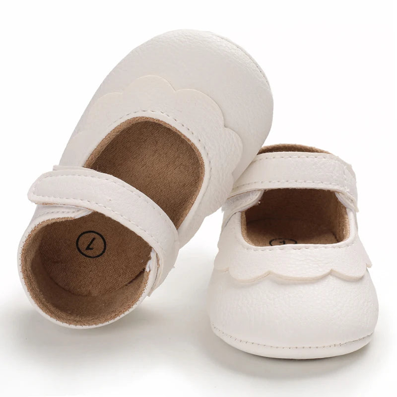 Cute White Lace Baby Girl Princess shoes  Baby Moccasins Moccs Shoes Bow Fringe Rubber Soled Non-slip Footwear Crib Shoes