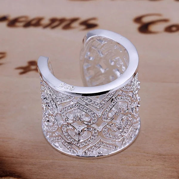 Free shipping factory price Silver color Ring Jewelry noble Charms women lady crystal gorgeous wedding party  R106