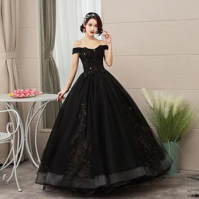 Quinceanera Dresses Elegant Boat Neck Luxury Lace Embroidery Vestidos De 15 Anos Party Prom Vintage Quinceanera Gown Customized