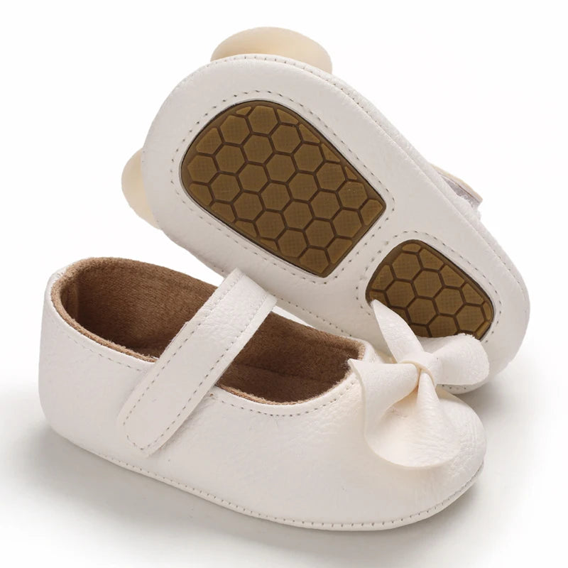Cute White Lace Baby Girl Princess shoes  Baby Moccasins Moccs Shoes Bow Fringe Rubber Soled Non-slip Footwear Crib Shoes