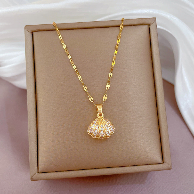 Necklace With Rhinestones