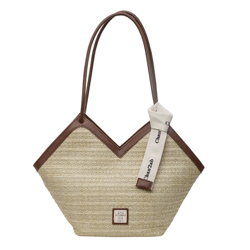 Woven Straw Woven Bag Women's Large Capacity 2025 New Arrival Easiest for Match Seaside Shoulder Bag Beach Vacation Commuter Tote