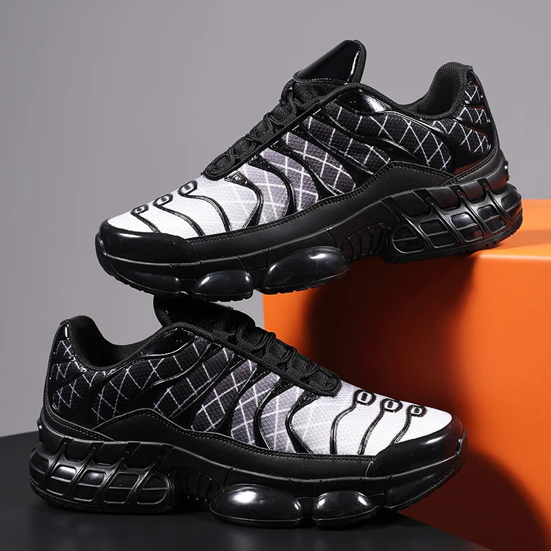 Men Running Shoes Fashion Cushioned Non-Slip Comfort Outdoor Running Youth Sports Shoes Classic Fitness Training Sneakers